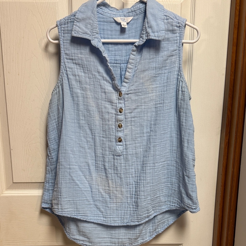Time and Tru Light Blue Sleeveless Blouse Size L